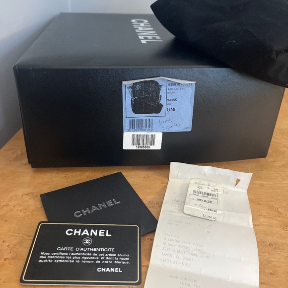 Authentic CHANEL Camera Bag Giraffe Pattern Purse - Picture 6 of 12